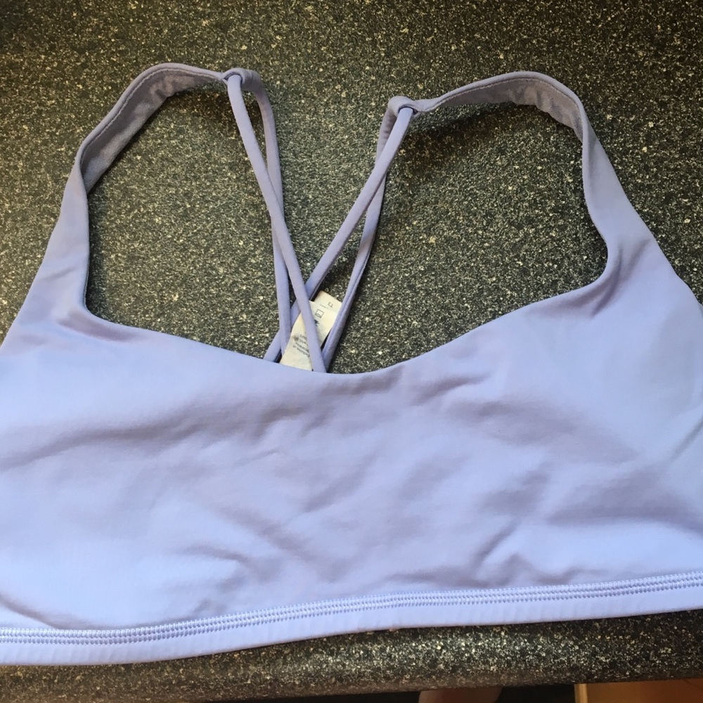 LuluLemon Free To Be Bra (10)